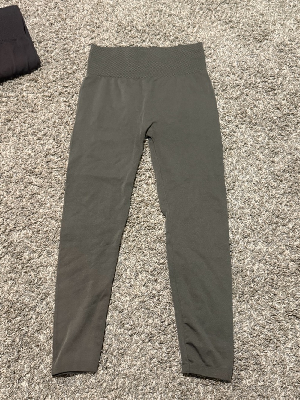 6 Pair of Sofra  High-Rise Seamless Leggings